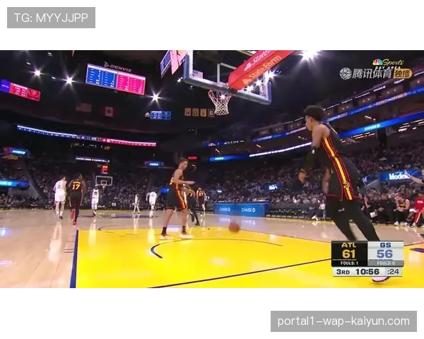 勇士老鹰上演对攻大战 库里率队冲击三连胜